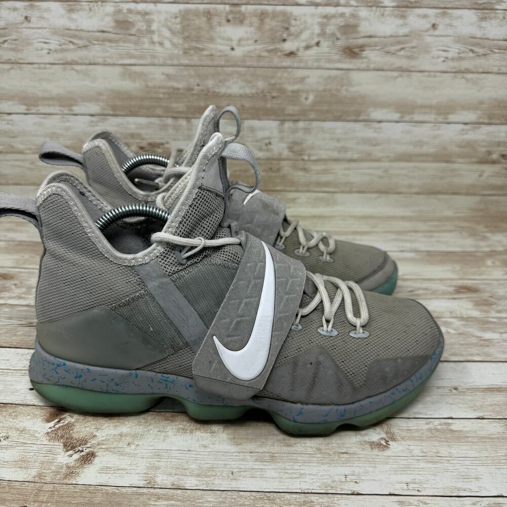 Nike LeBron 14 MAG 852405-005 Marty McFly Gray Basketball Shoes Men's Size 8.5